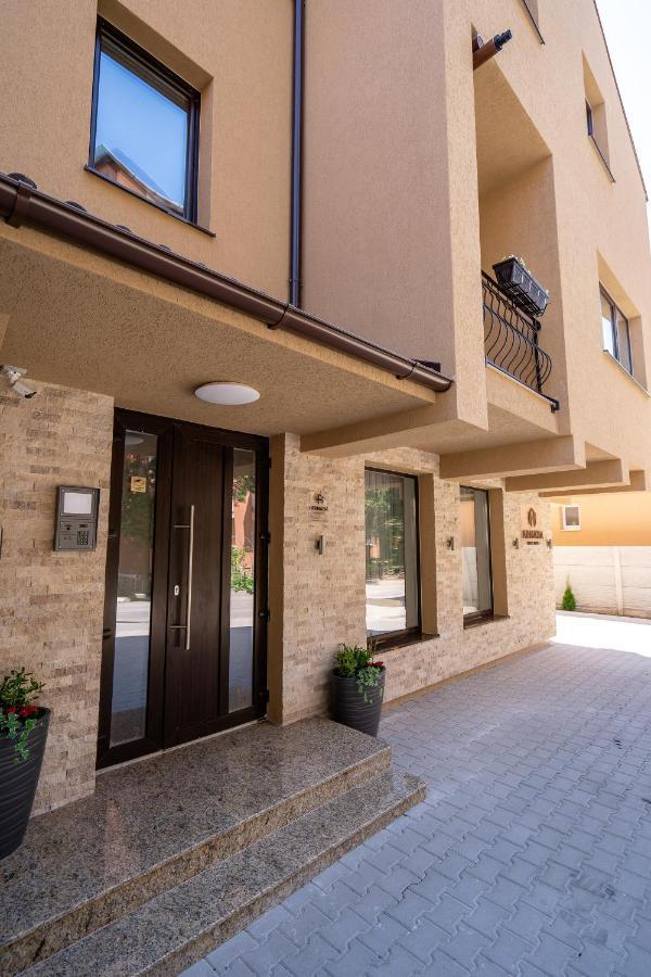 Armada Aparthotel Alba Iulia Exterior foto